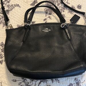 Coach Small Kelsey Black Pebbled Leather Crossbody Purse